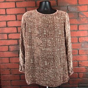 Mike & Tod‎ Woman's Medium Sheer Blouse – Lightweight, Elegant